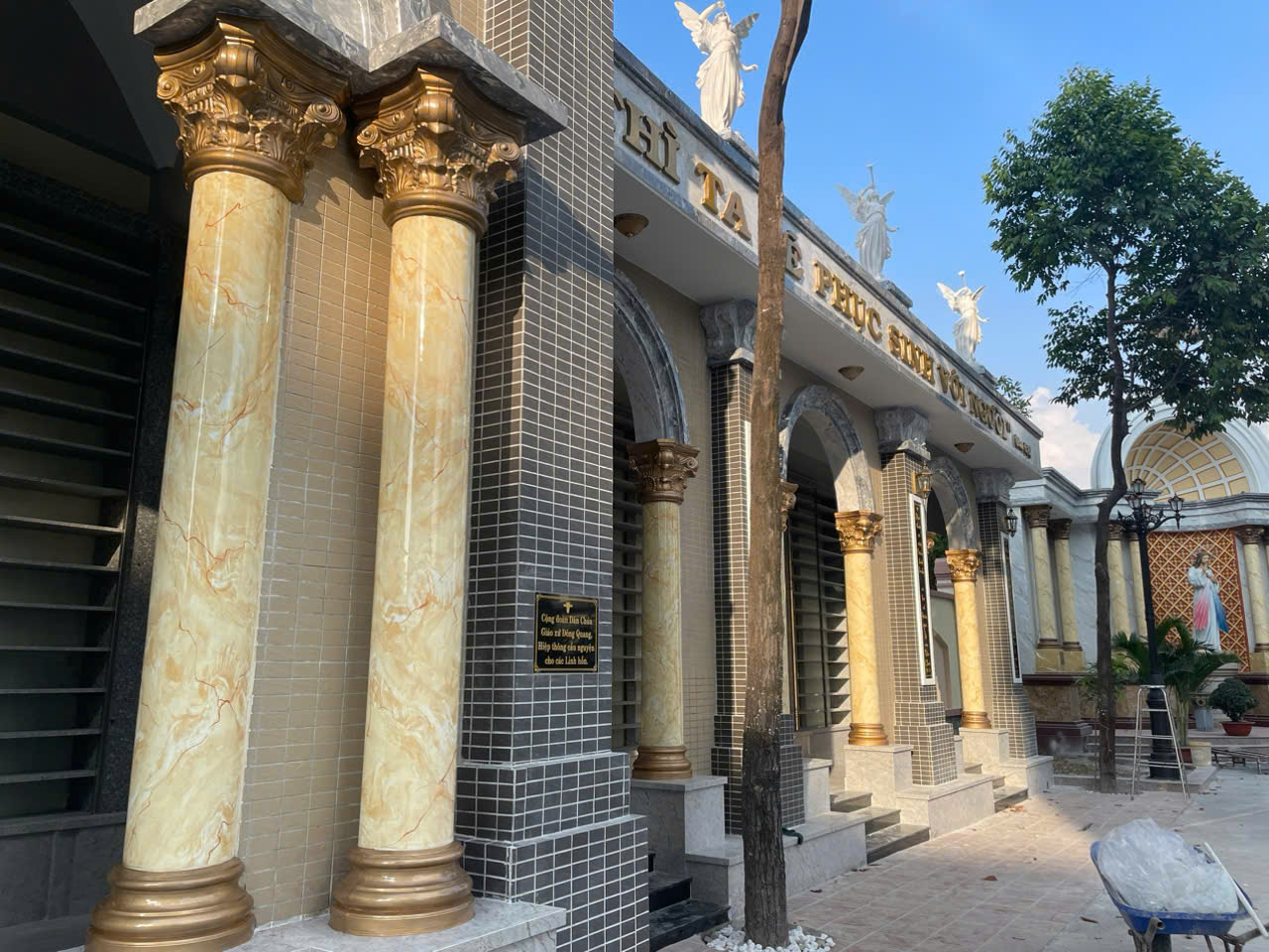 Sơn giả đá biệt thự
